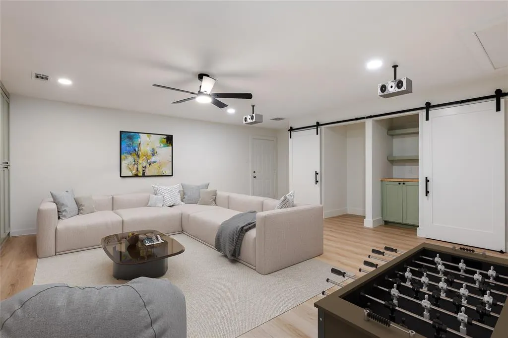7741 La Avenida Drive