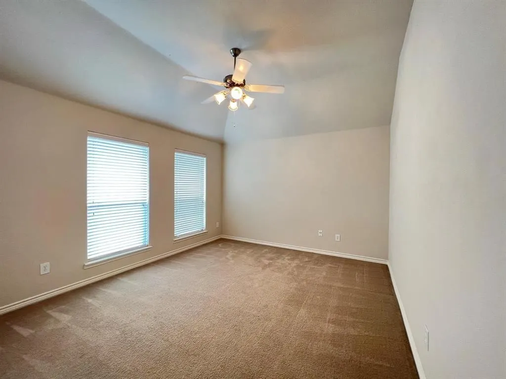 3524 Camino Trail
