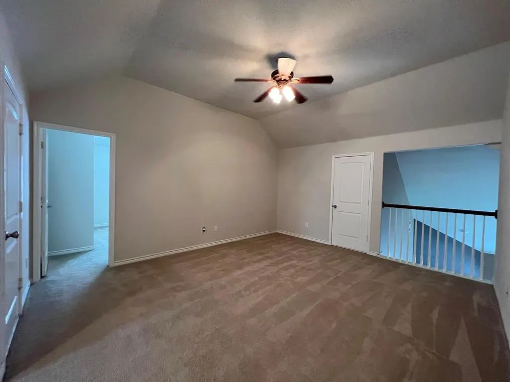 3524 Camino Trail
