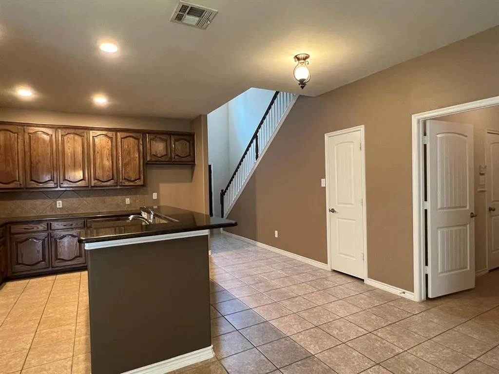 3524 Camino Trail