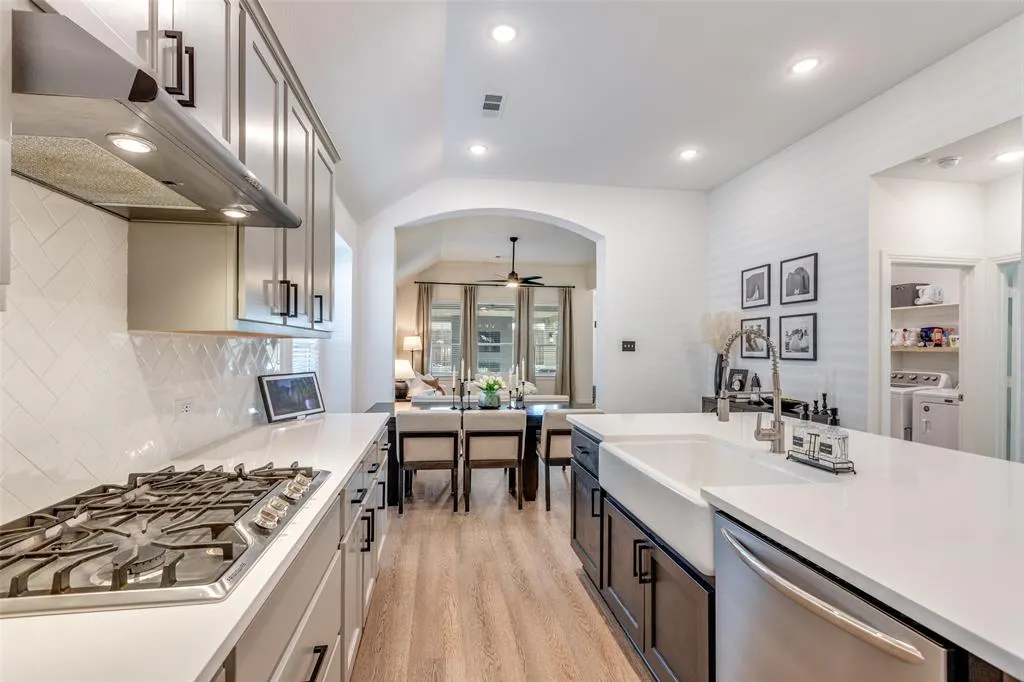 1512 Gelding Drive