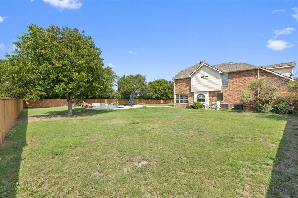 2011 Teasbend Lane