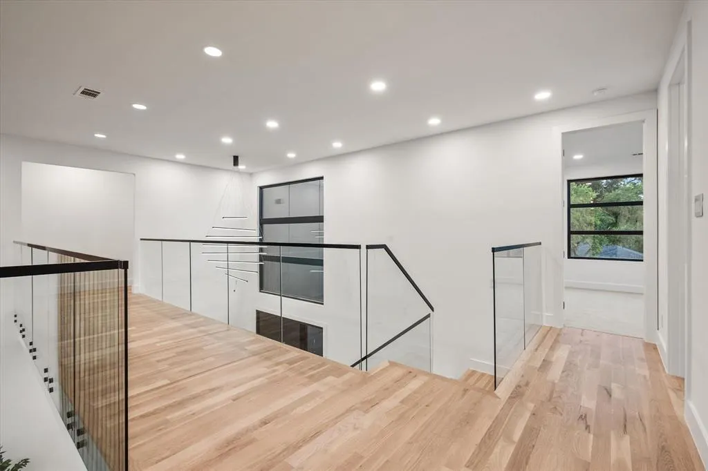 3739 Rockdale Drive