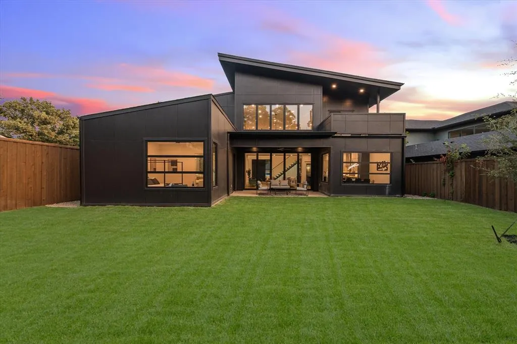 3739 Rockdale Drive