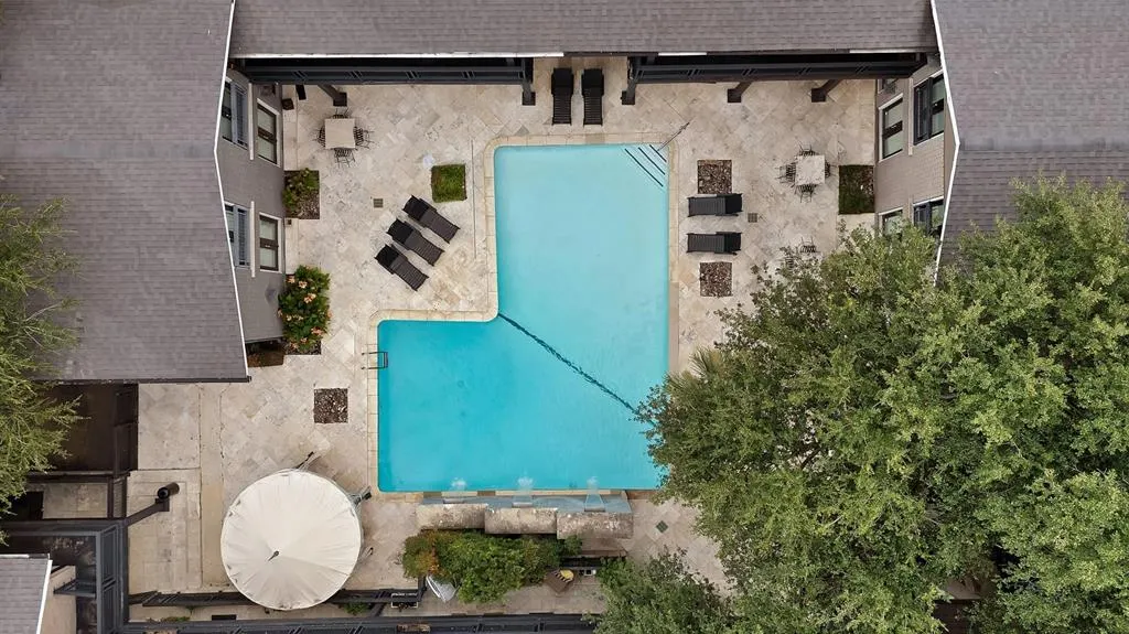 10203 Regal Oaks Drive, #101