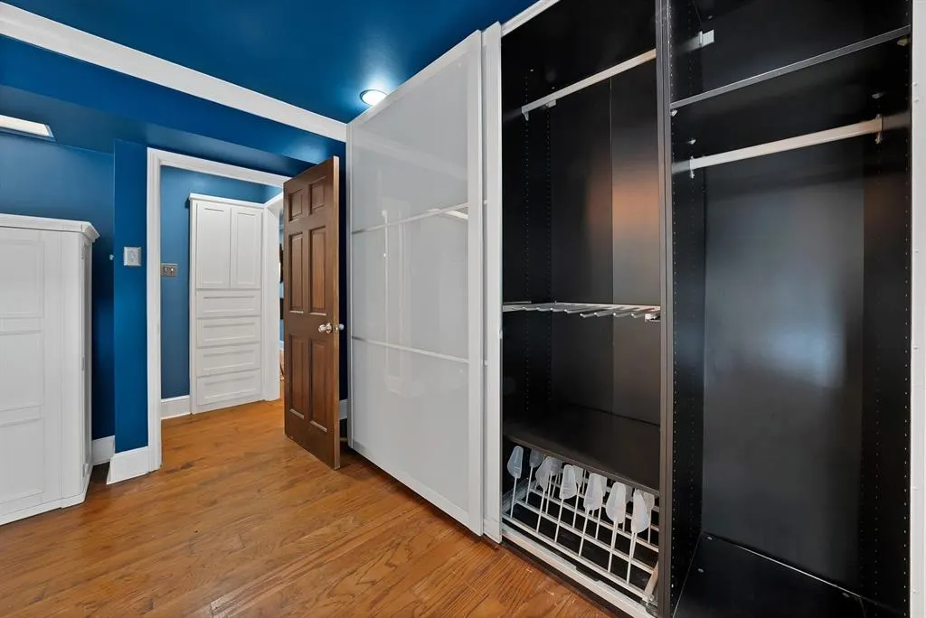 10203 Regal Oaks Drive, #101