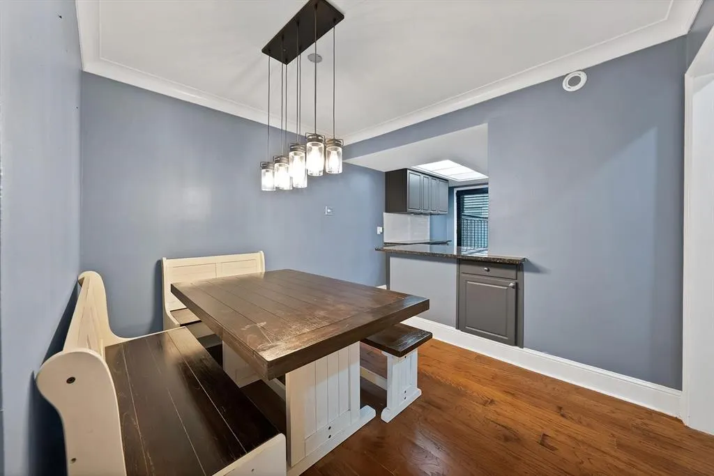 10203 Regal Oaks Drive, #101