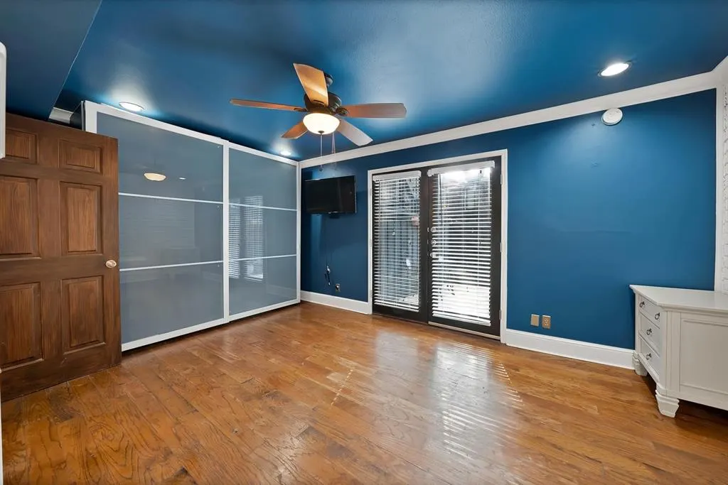 10203 Regal Oaks Drive, #101