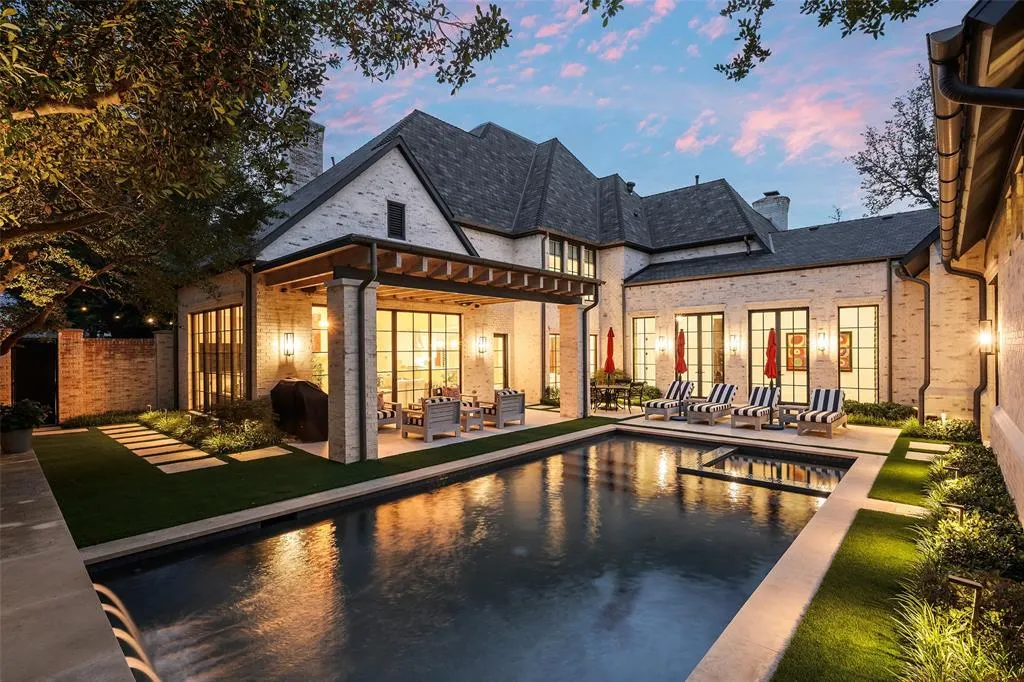 9 Robledo Drive