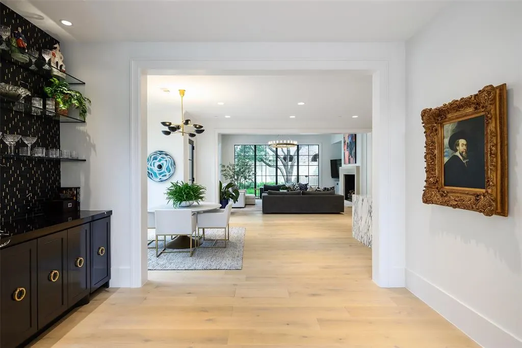 9 Robledo Drive