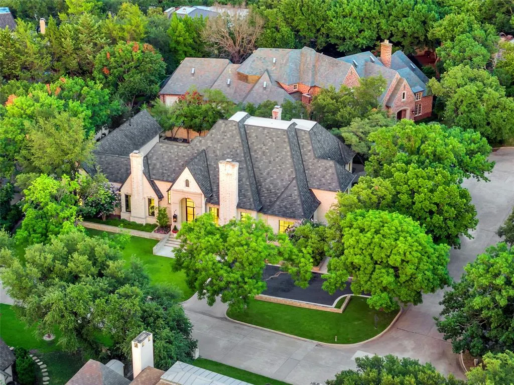 9 Robledo Drive