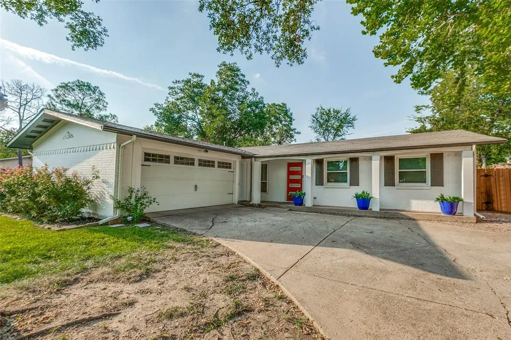 3105 Wildflower Drive