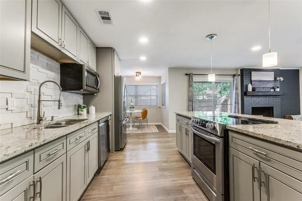 3105 Wildflower Drive