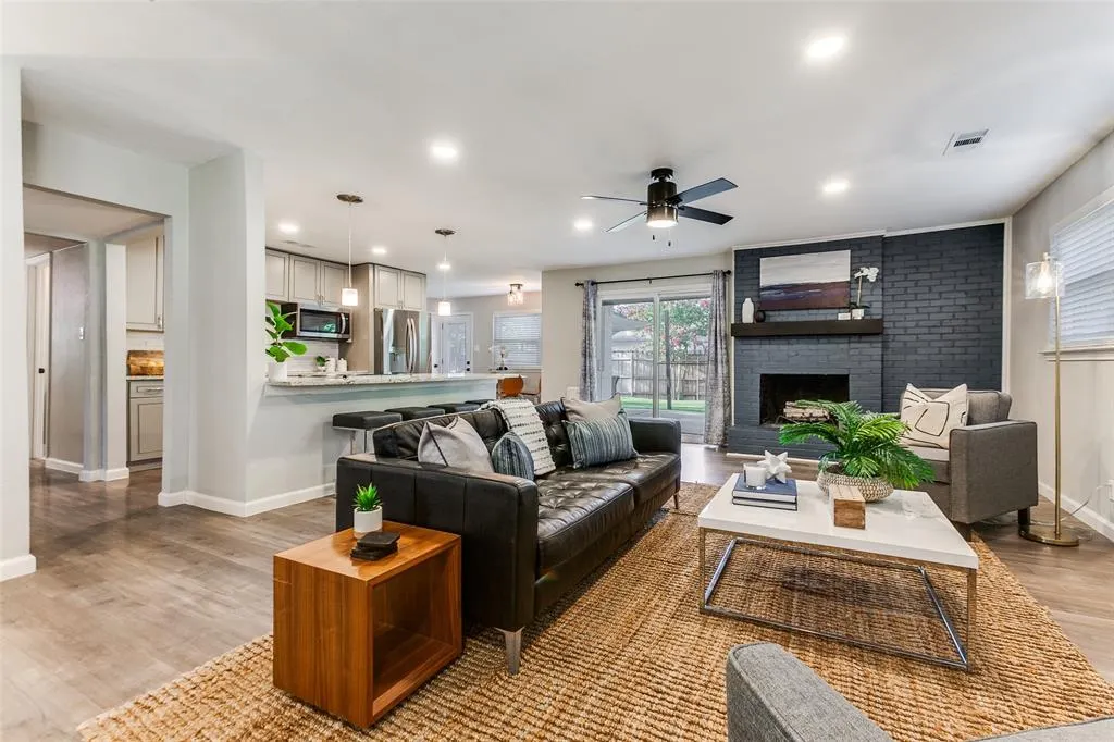 3105 Wildflower Drive