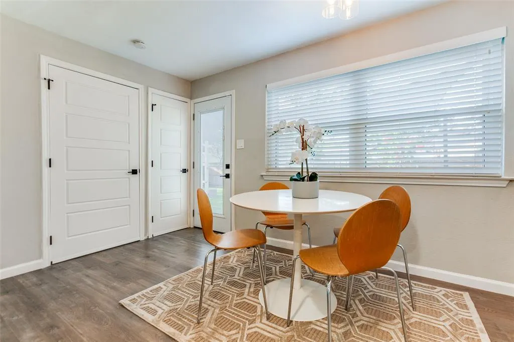 3105 Wildflower Drive