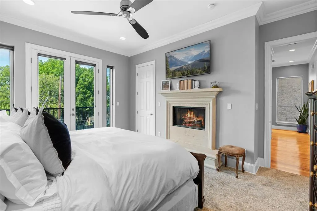 6418 Bryan Parkway