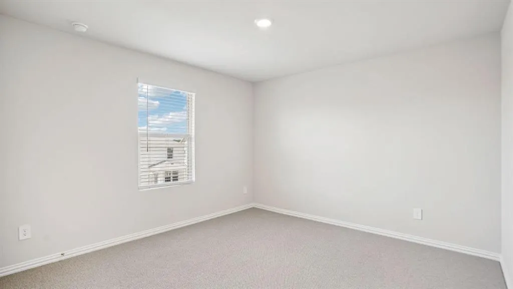 601 Willet Drive