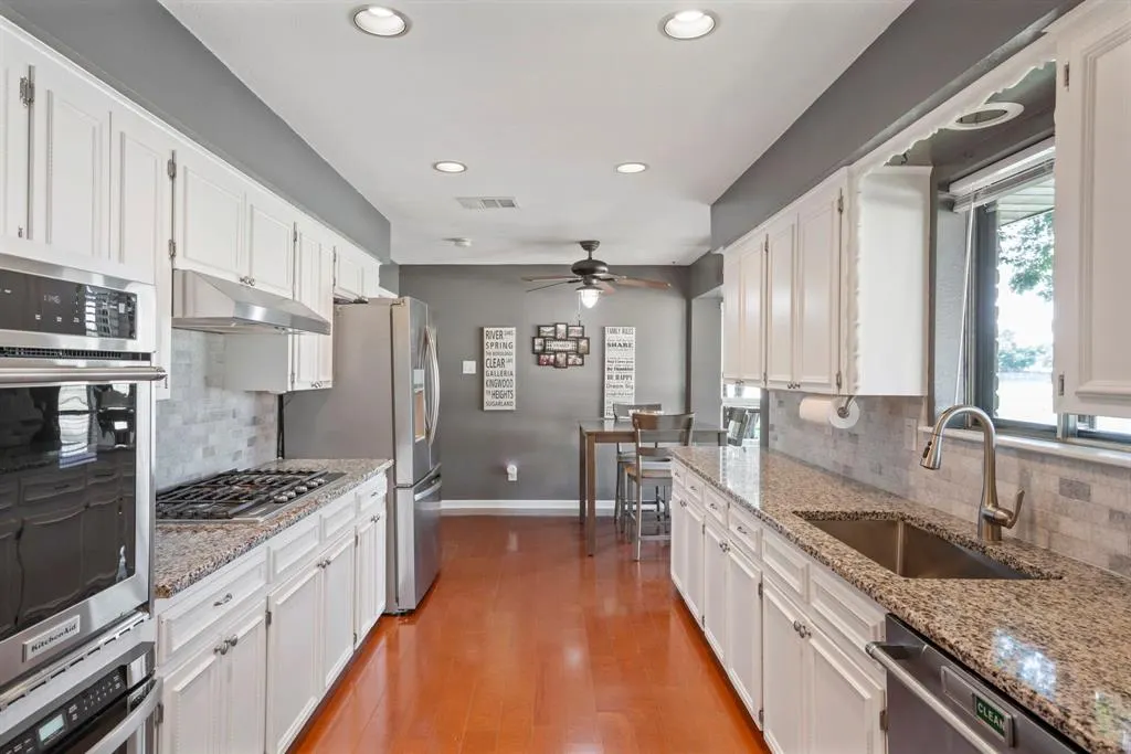 1128 Pueblo Drive