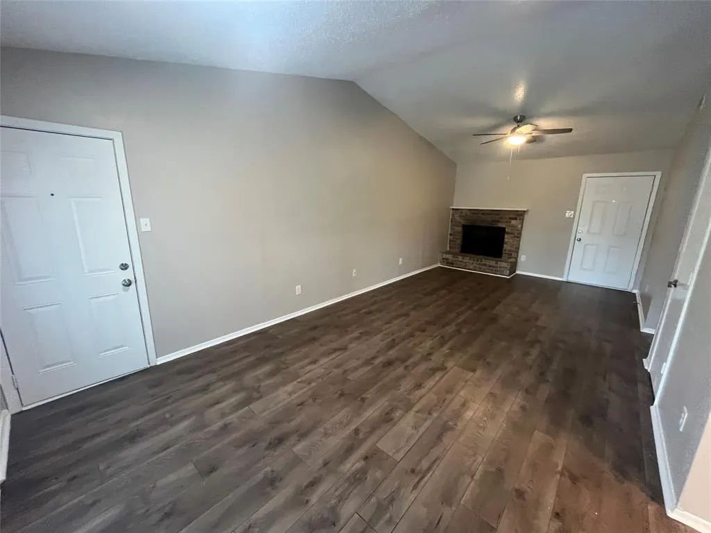 9233 Prairie Oak Drive