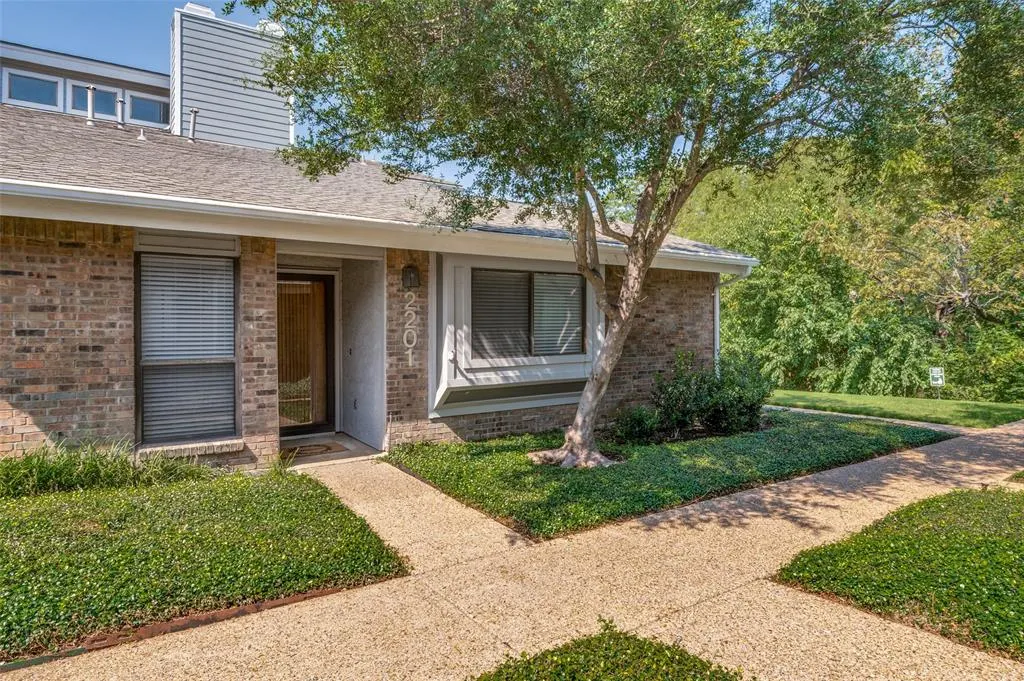 17490 Meandering Way, #2201