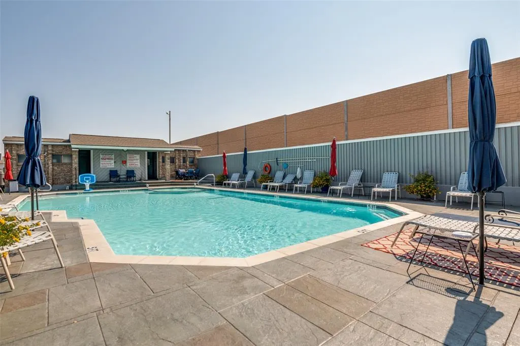 17490 Meandering Way, #2201