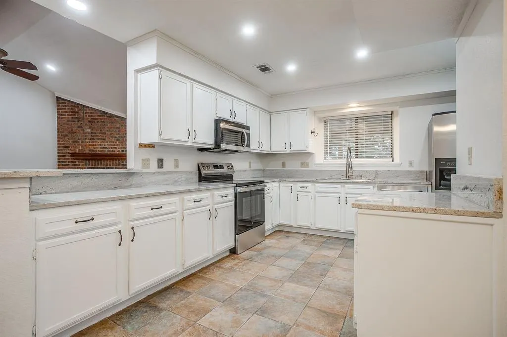 1033 Filmore Drive