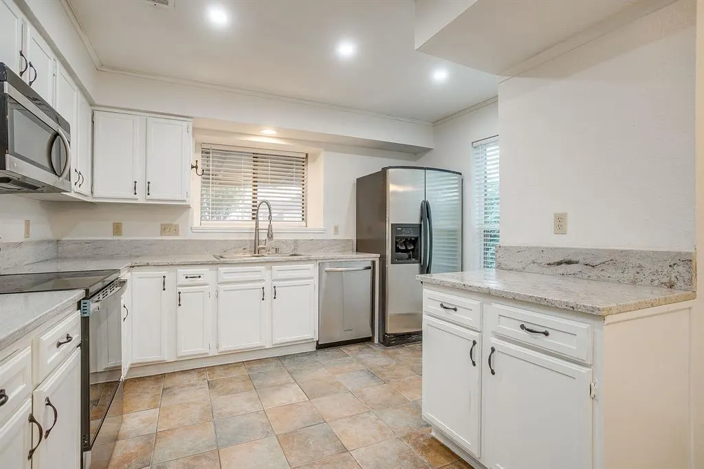 1033 Filmore Drive