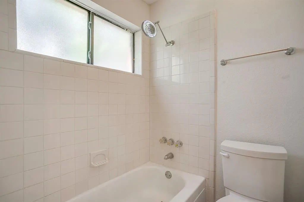 1033 Filmore Drive
