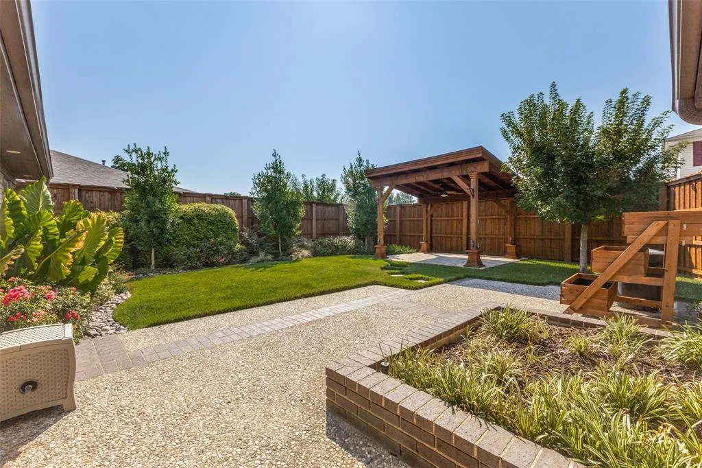 604 Tiffany Trail