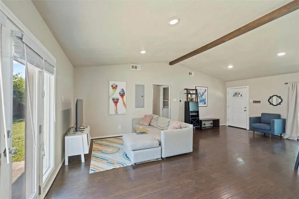 1003 Wake Drive
