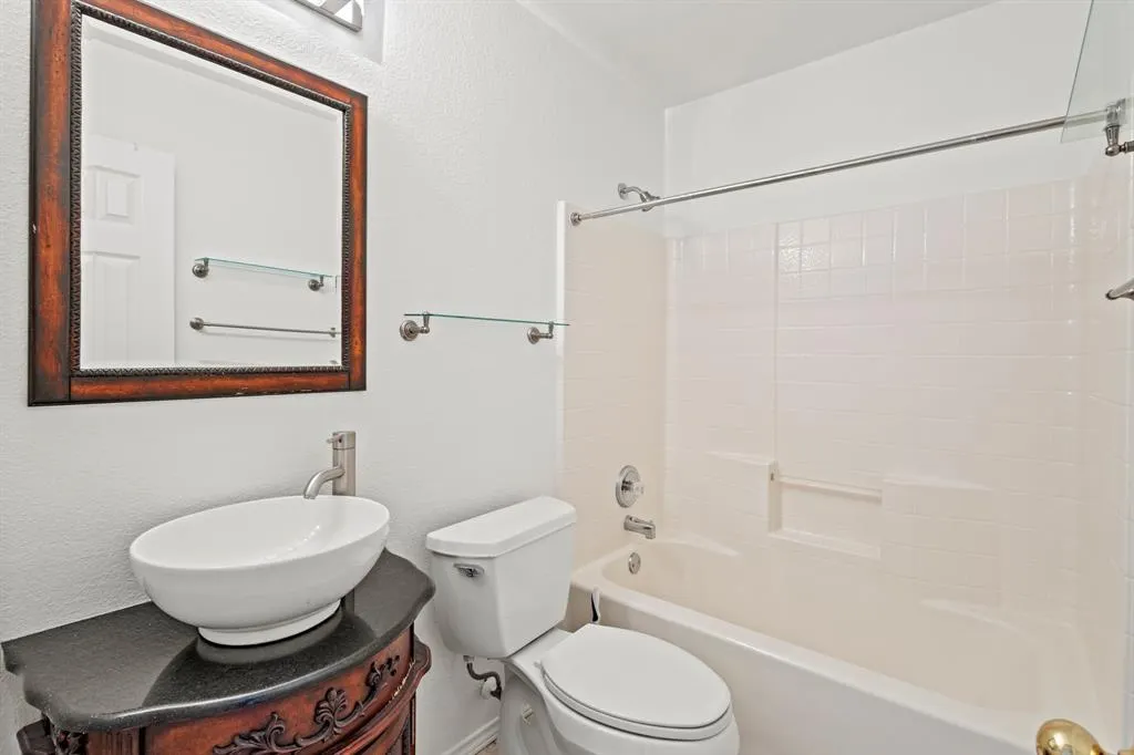 1407 Clear Creek Drive