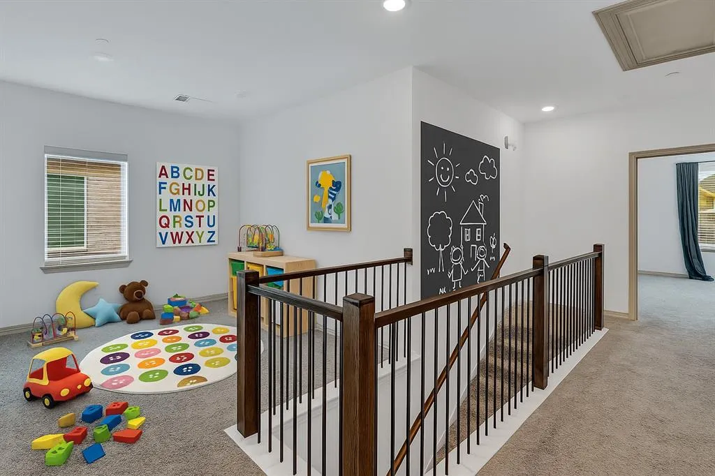 1320 Hill Country Place