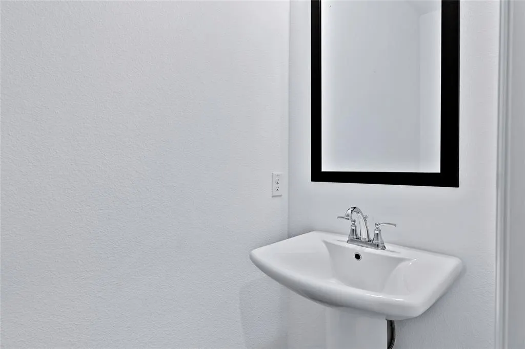 1320 Hill Country Place