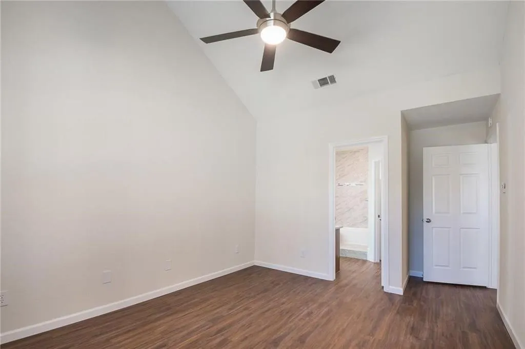 2000 Huntington Drive, #151