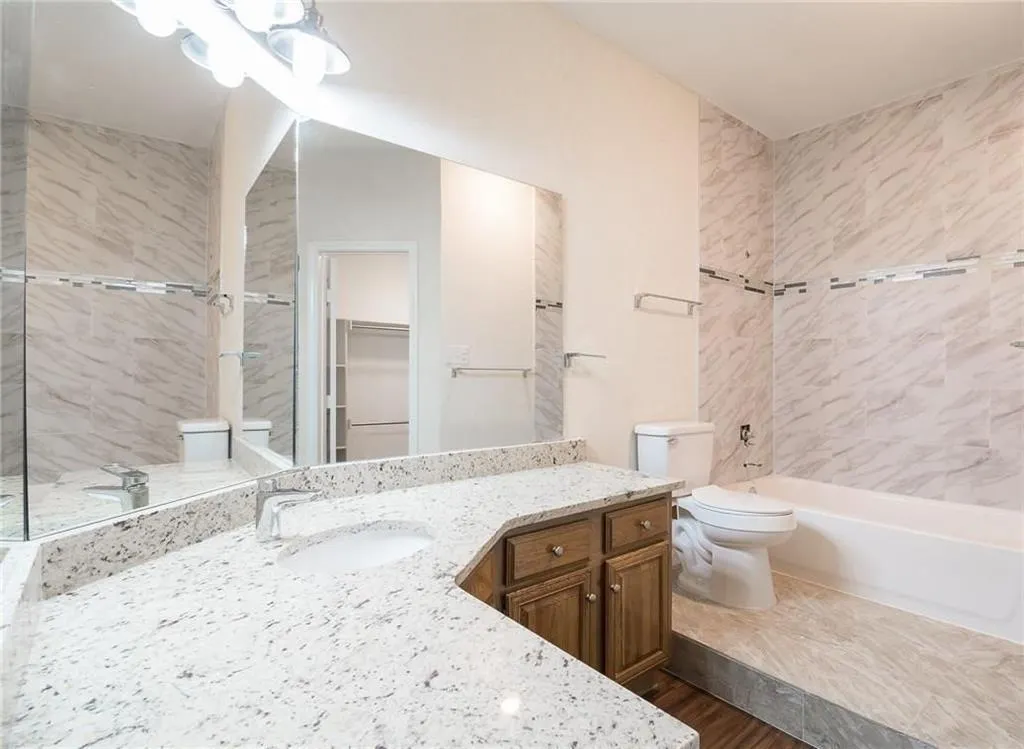 2000 Huntington Drive, #151