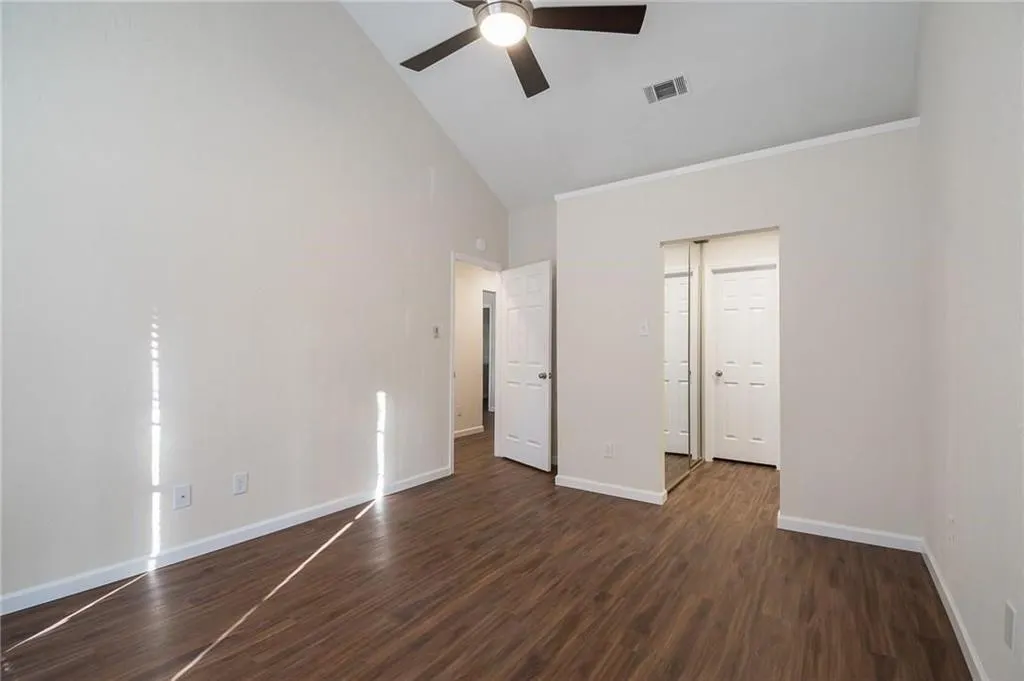 2000 Huntington Drive, #151