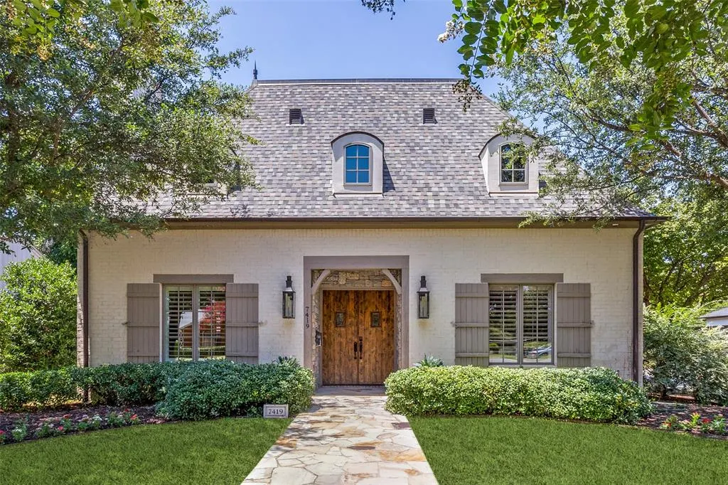 7419 Robin Road