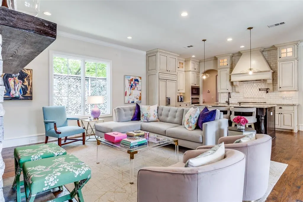 7419 Robin Road