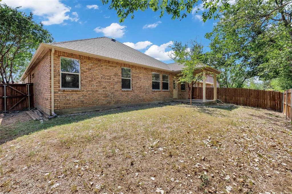 2409 Spruce Court