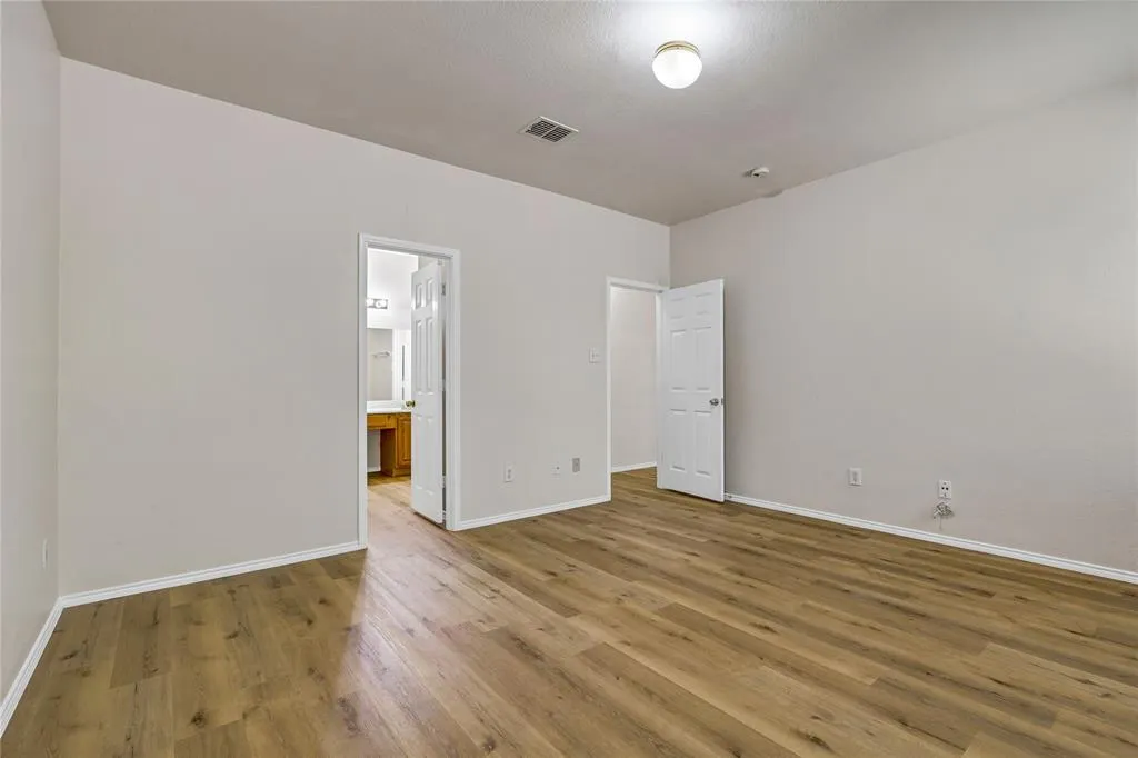 2409 Spruce Court