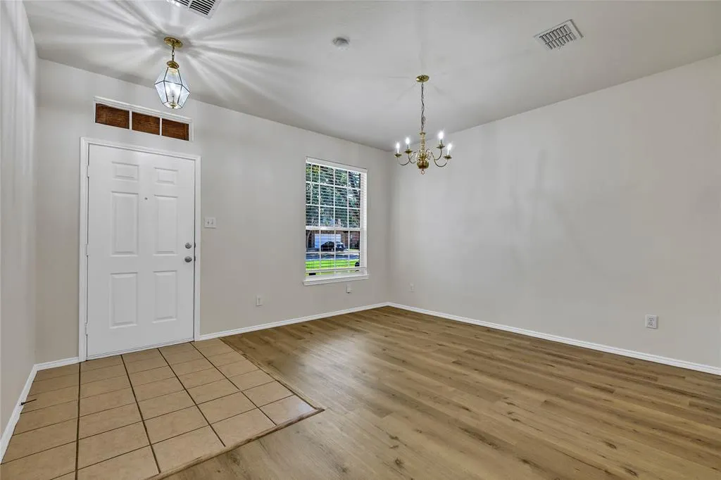 2409 Spruce Court