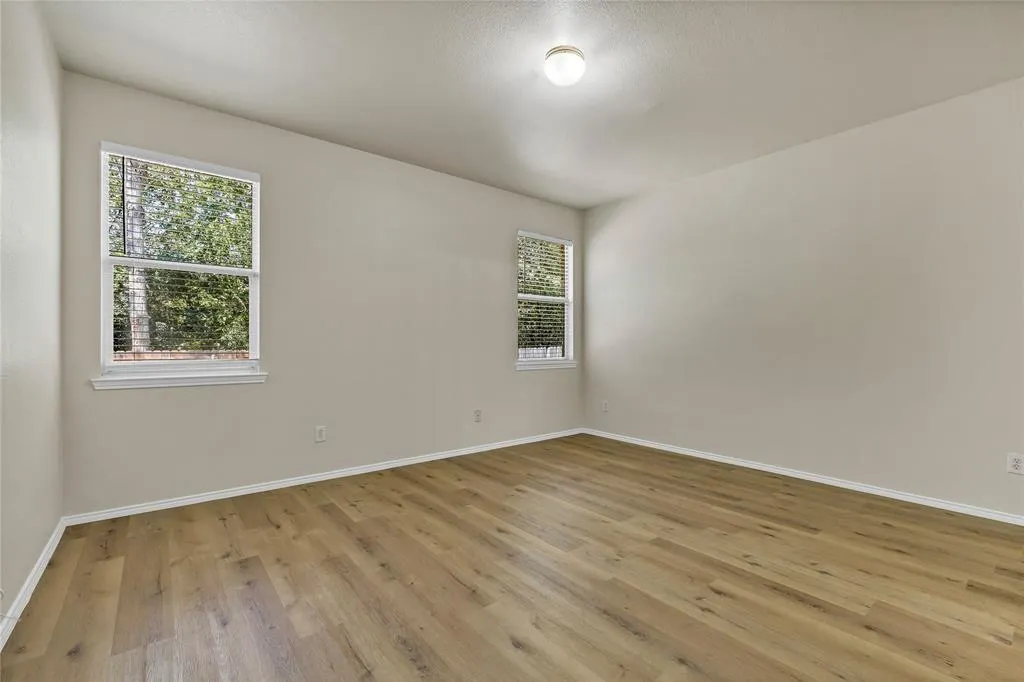 2409 Spruce Court