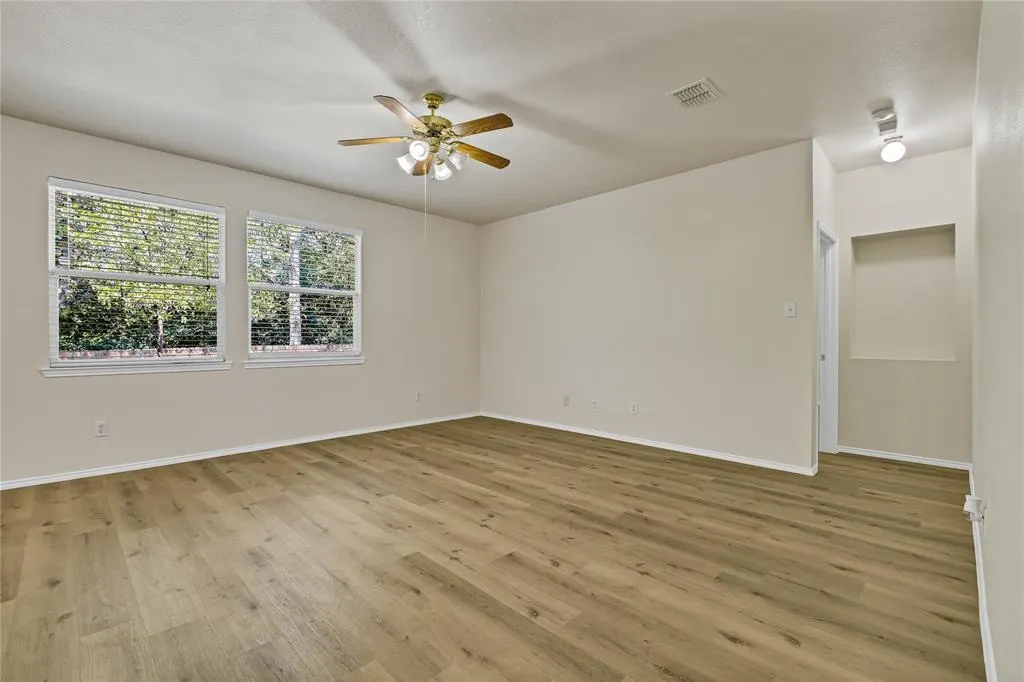2409 Spruce Court