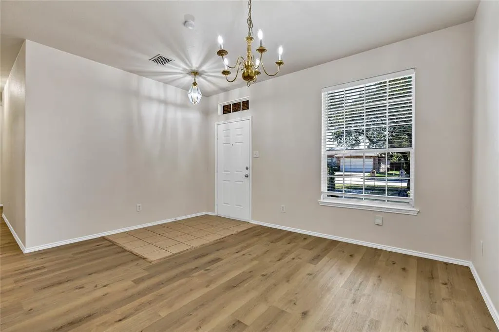 2409 Spruce Court