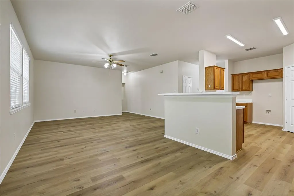 2409 Spruce Court