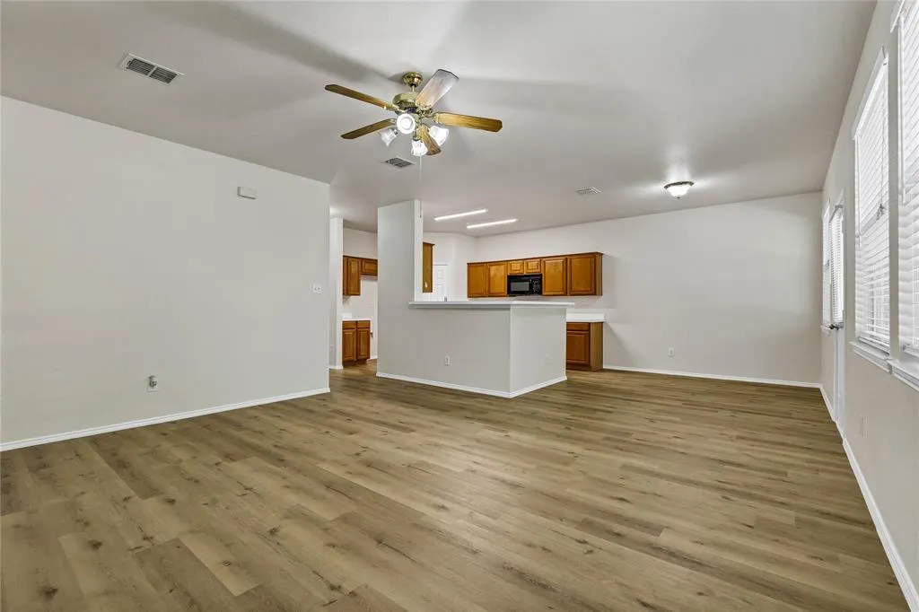 2409 Spruce Court