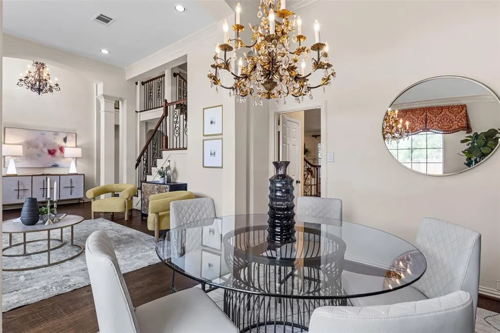 6308 Walling Lane