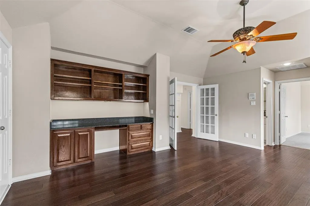 6308 Walling Lane