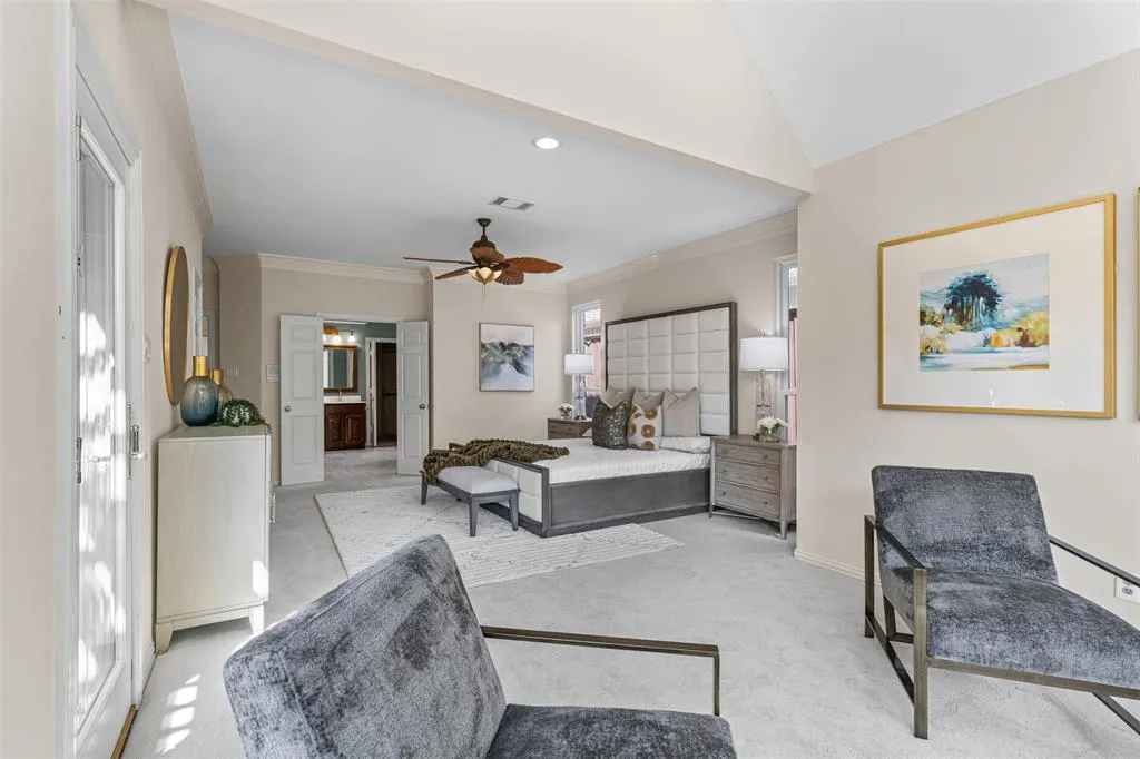 6308 Walling Lane