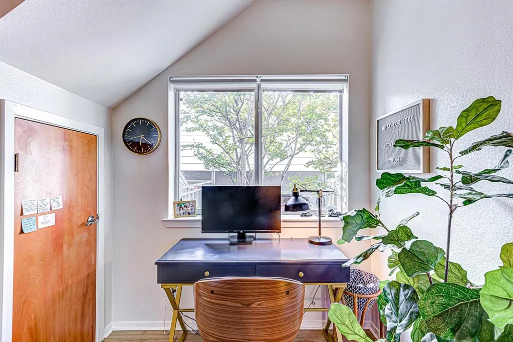312 N Patton Avenue, #401